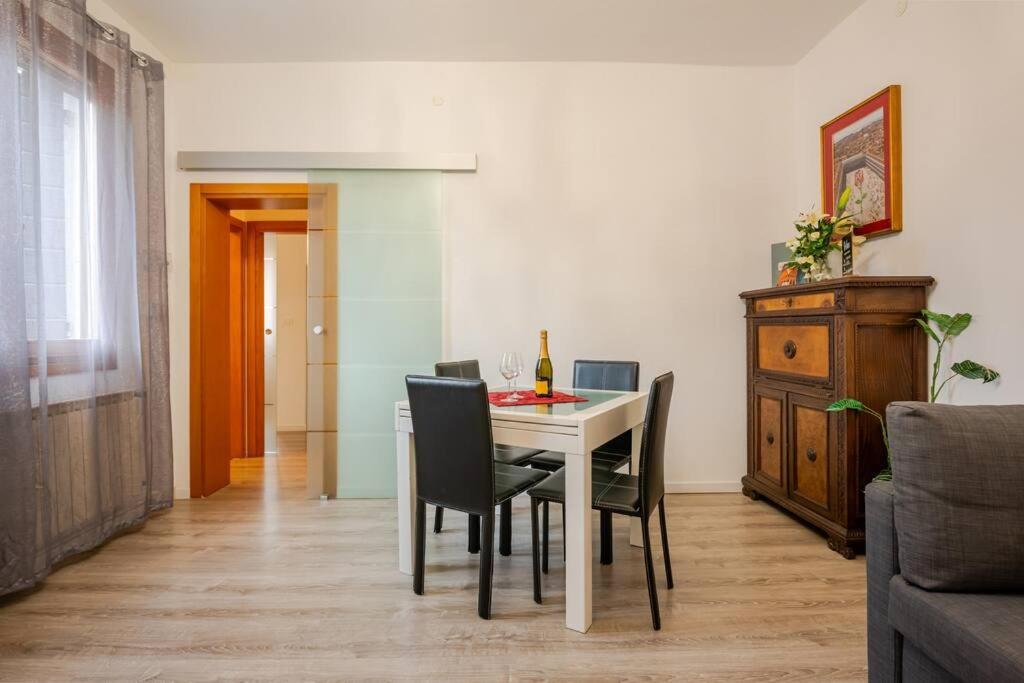 Lovely House Claudia-Perfetto Per Venezia Местре Экстерьер фото